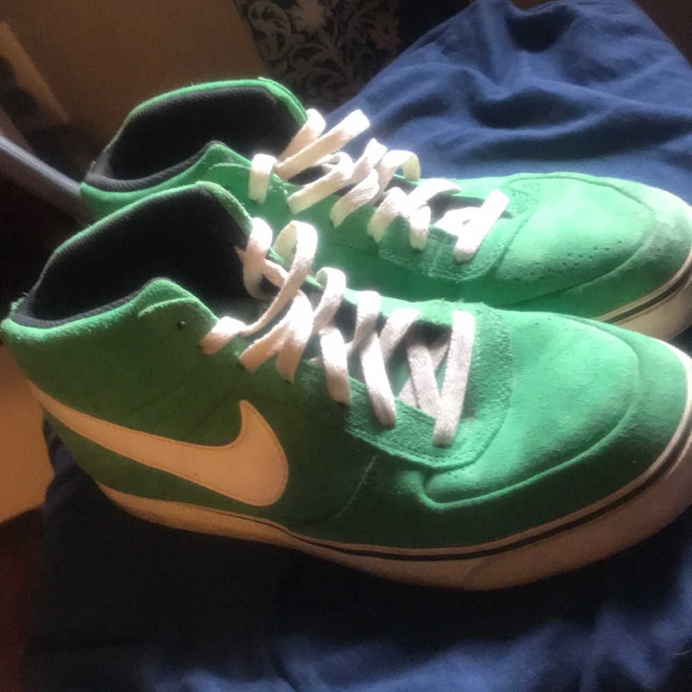 Nike Mavrk Mid 6.0